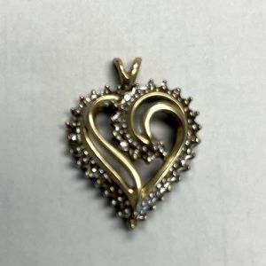 14 k gold plated diamond heart pendant